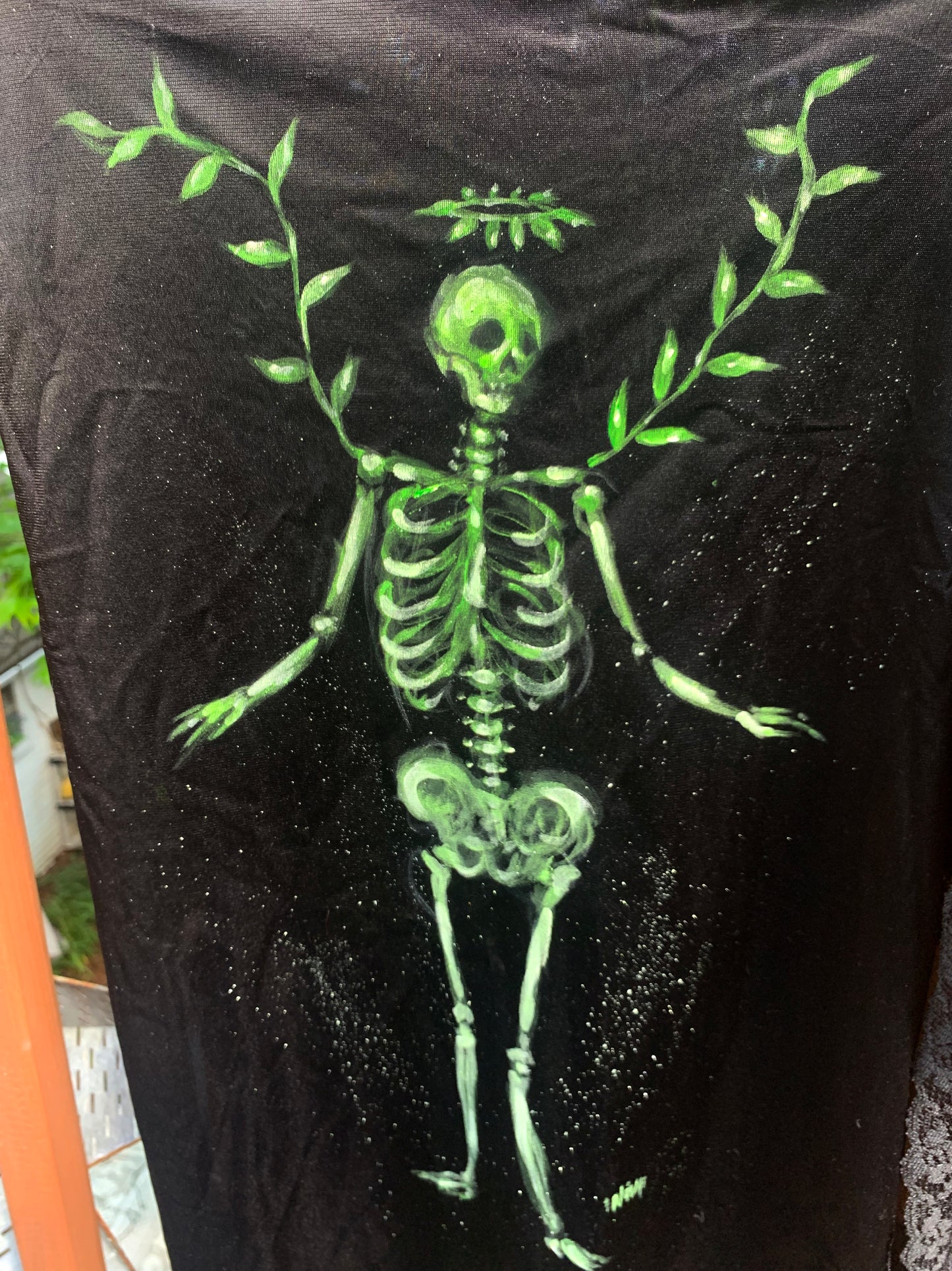 Skelevines - Skirt with Side Slits