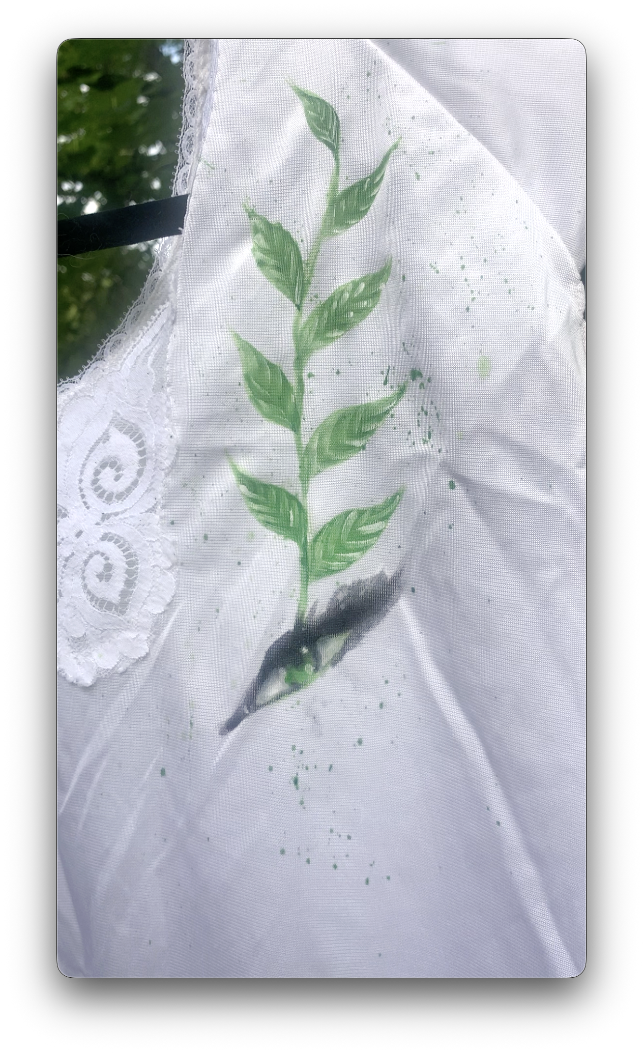 Eyes & Vines - Blouse with Shoulder Pads